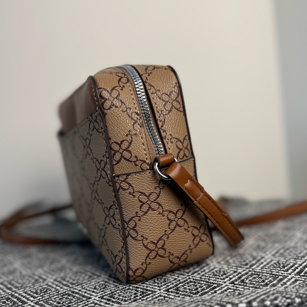 Nine West Brown Bag - Picture 4 of 6